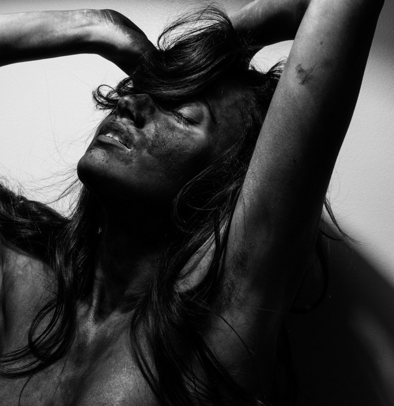 Female model photo shoot of Chelle B M by Allen Henson