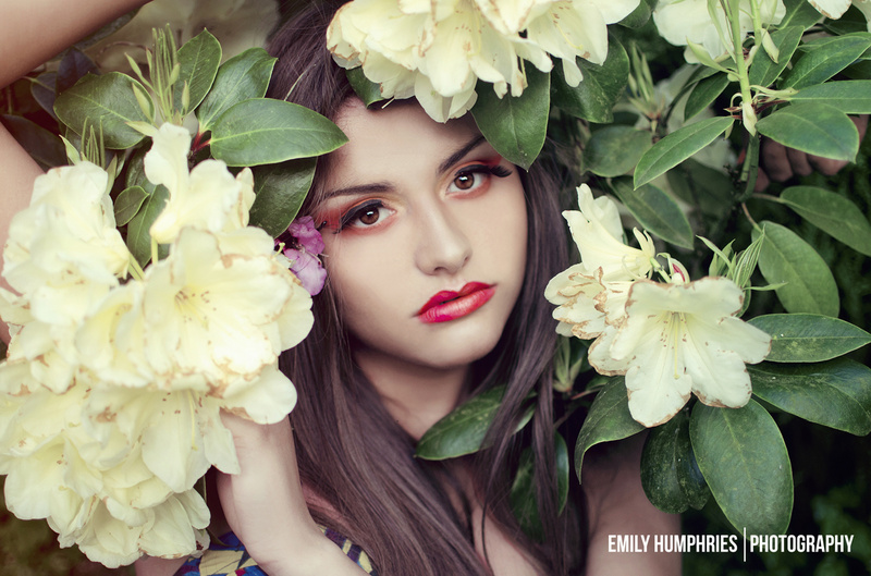 Female model photo shoot of Emily Humphries