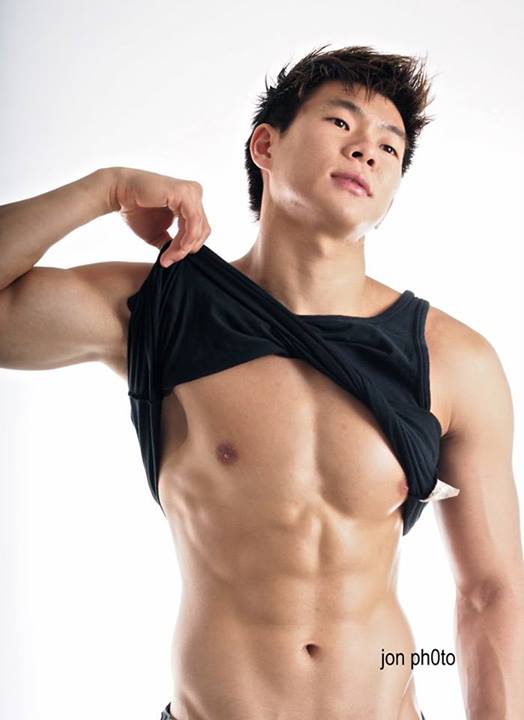 Male model photo shoot of Issac Tan