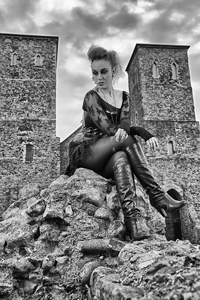 Male and Female model photo shoot of Dom Regan and Bubblegum Bitch in Reculver