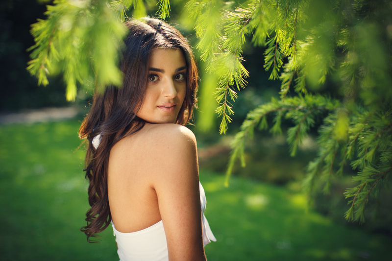 Female model photo shoot of Alessia A by Harry Duns in Merrion Square Park, Dublin