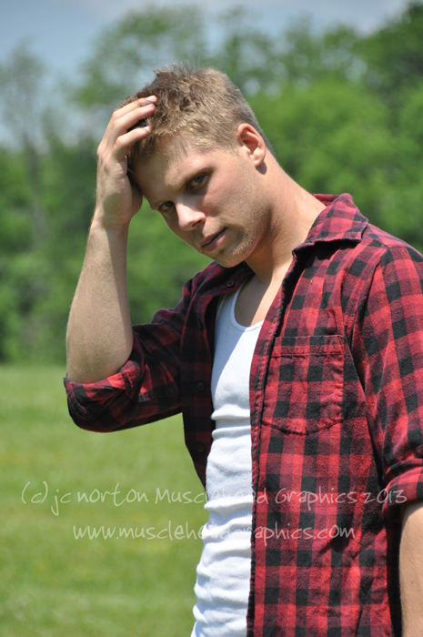 Male model photo shoot of Musclehead Graphics and Andrew Maddox