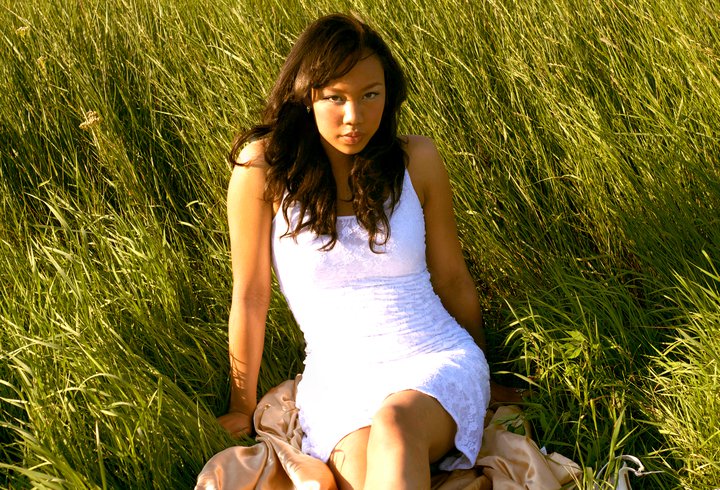 Female model photo shoot of VashtiJade in Hinckley