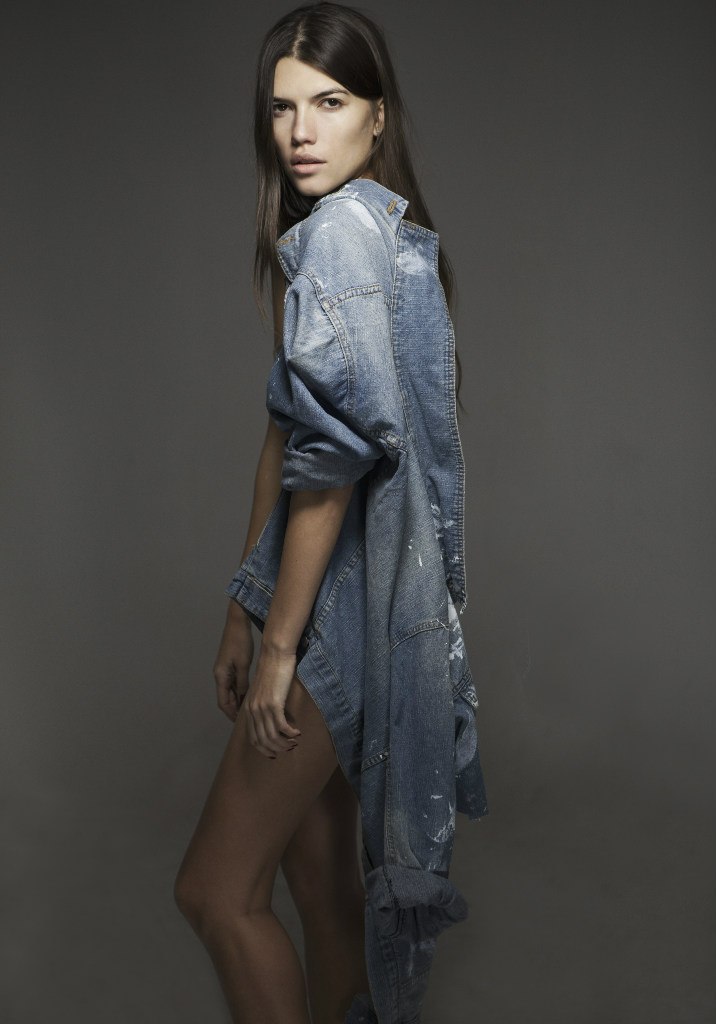 Female model photo shoot of Genia Vyala in Paris