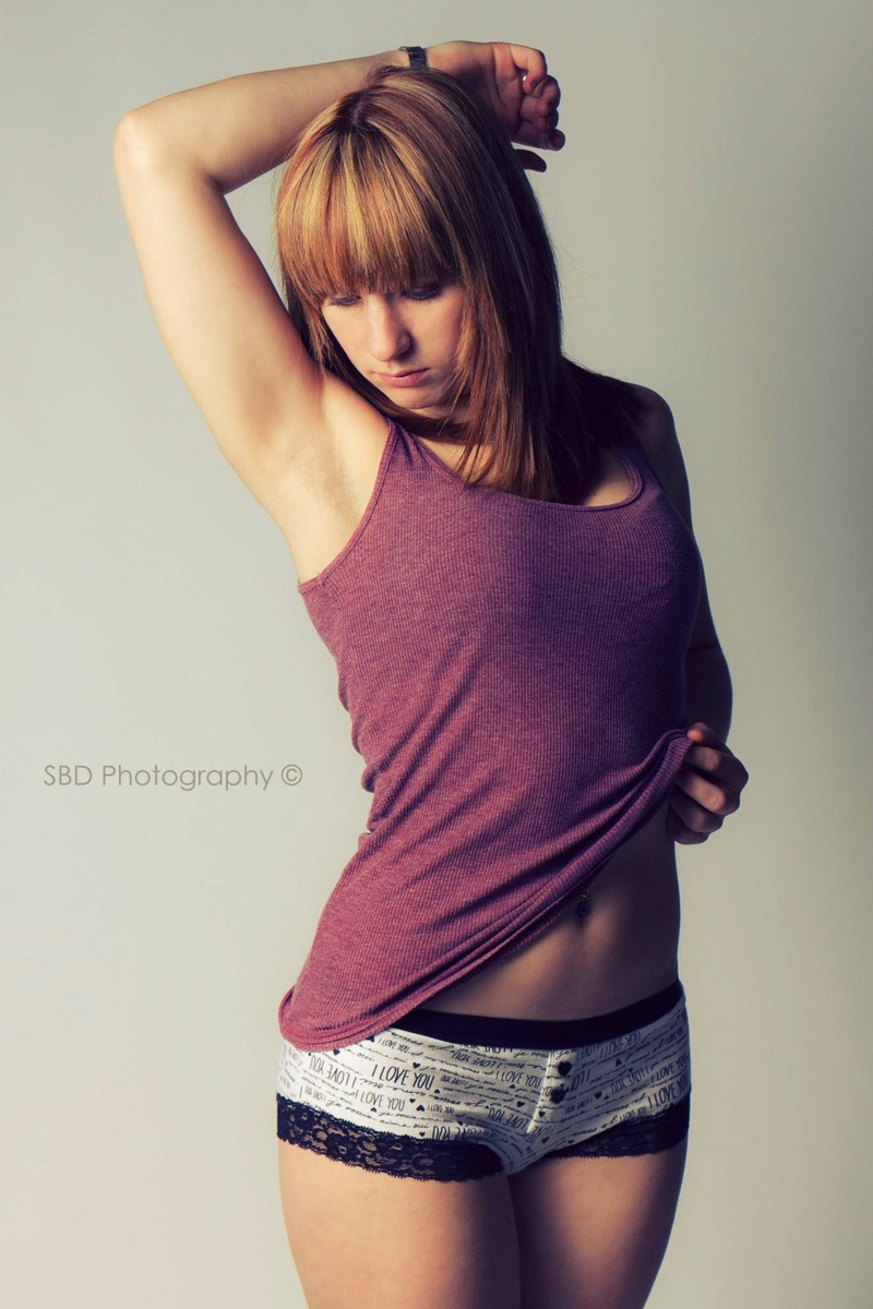 Female model photo shoot of EmmaDharlin