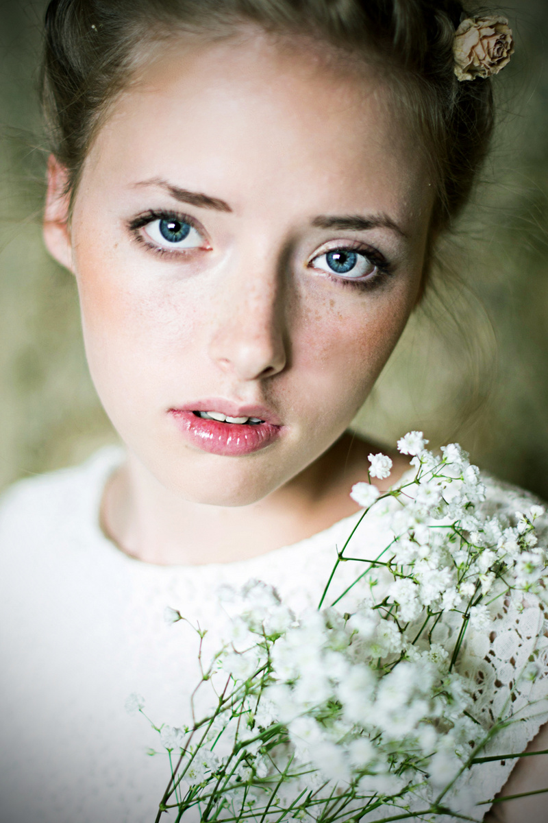 Female model photo shoot of Julia Morozova