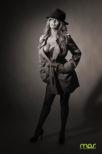 Female model photo shoot of Niki Liner