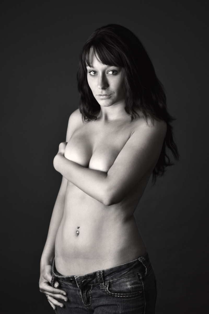 Female model photo shoot of Alex Nahass by Joel Photo Art