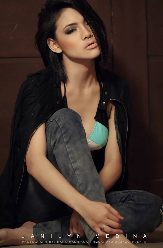 Female model photo shoot of Aya Alonzo Puente