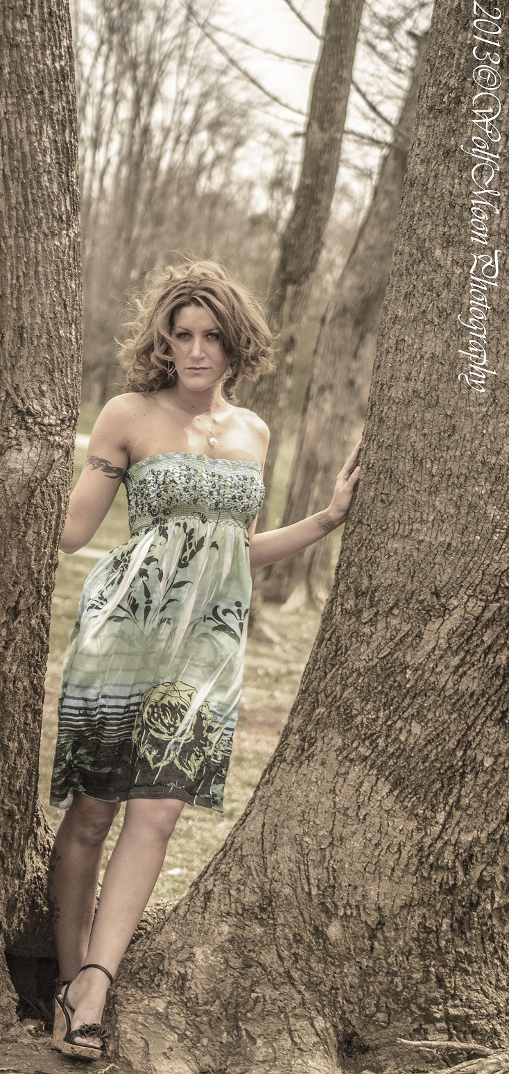 Female model photo shoot of Kelly Queen by nothere in Oak Grove, Ky