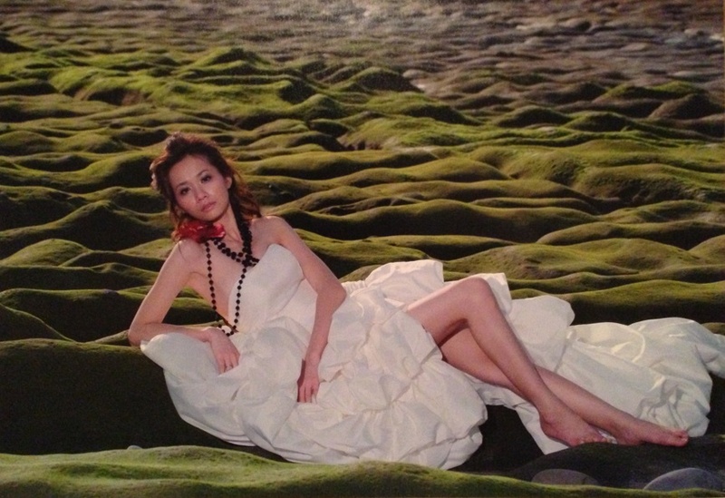Female model photo shoot of Kayla Kg
