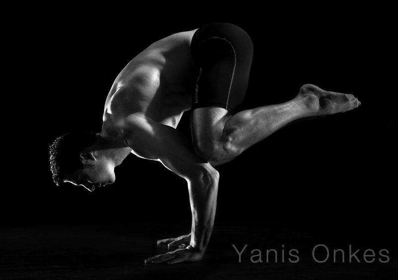 Male model photo shoot of Yanis Onkes