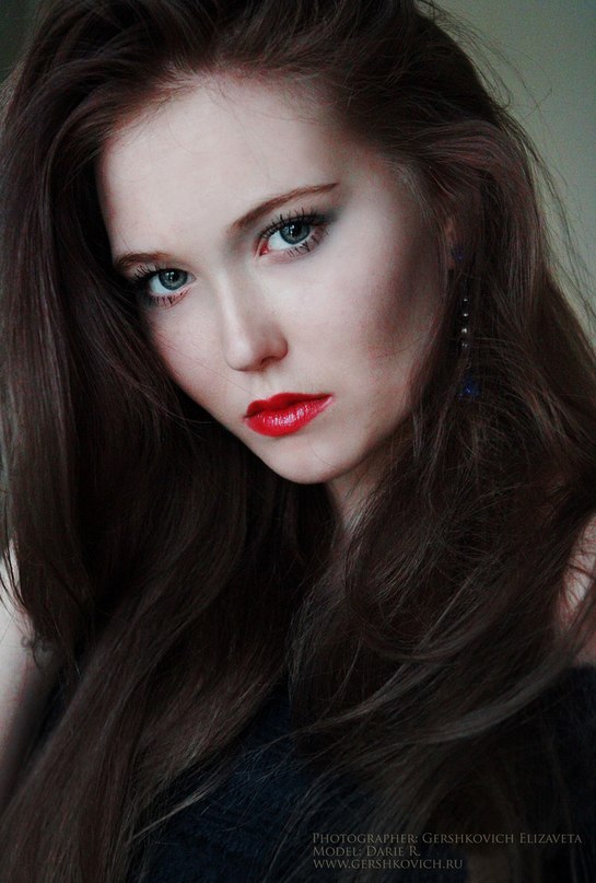 Female model photo shoot of Darie Rusalkina