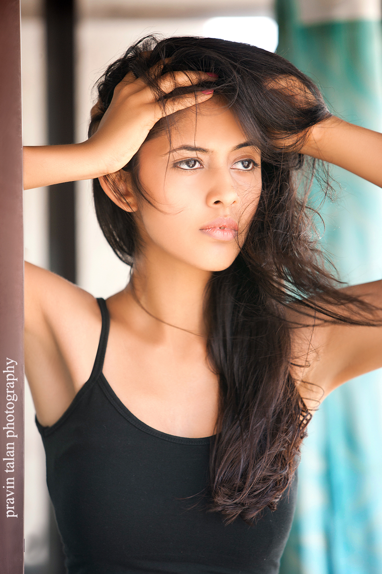Female model photo shoot of Ridhi K