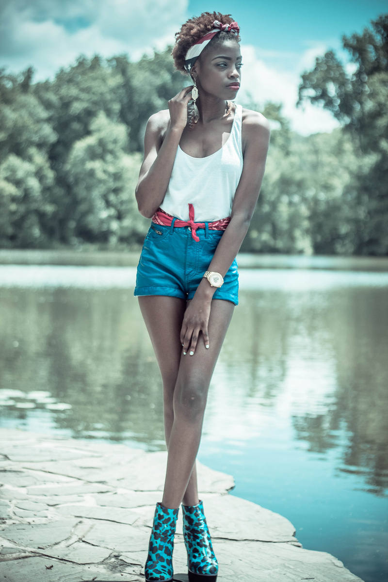 Female model photo shoot of Ebene Love in Greenbelt