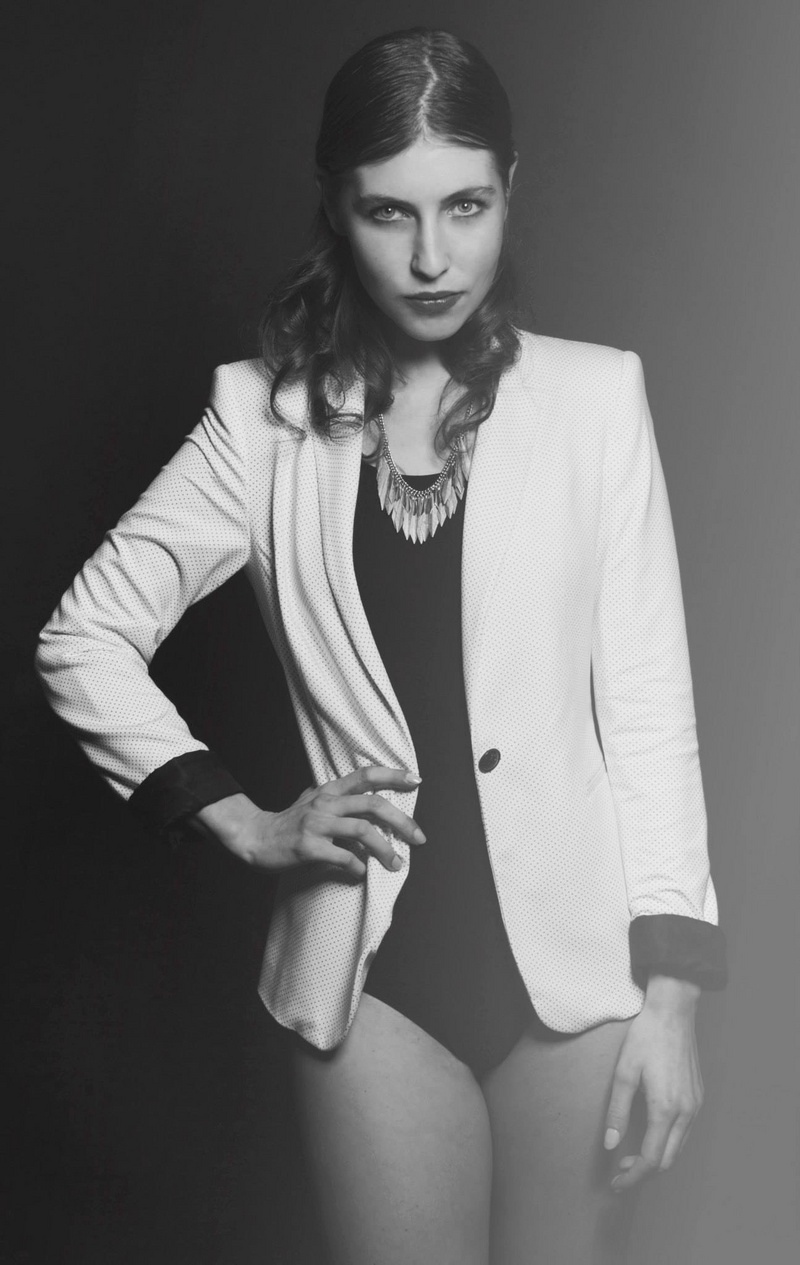 Female model photo shoot of Nadia Kartner