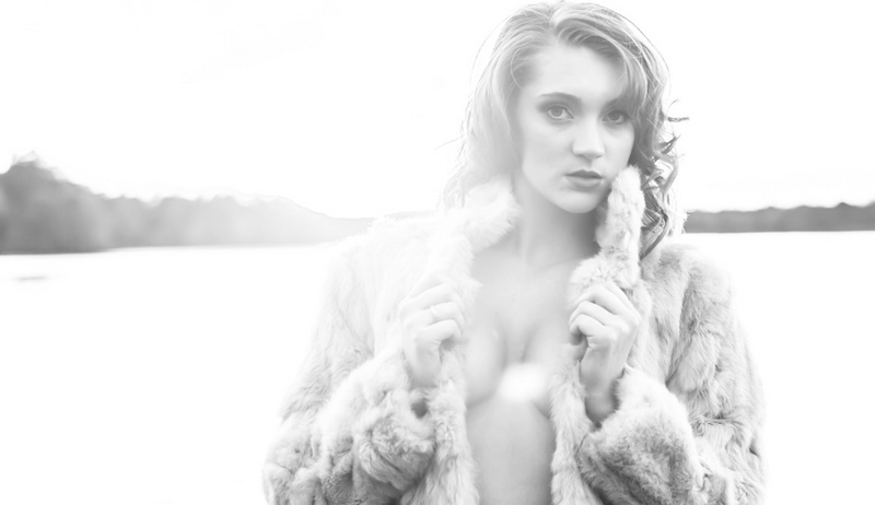 Female model photo shoot of Stephanie Sonday