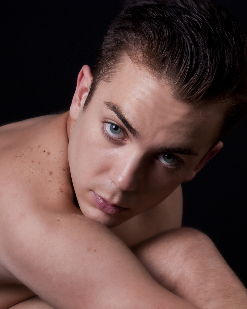 Male model photo shoot of Cory Tyndall by Artistic Male