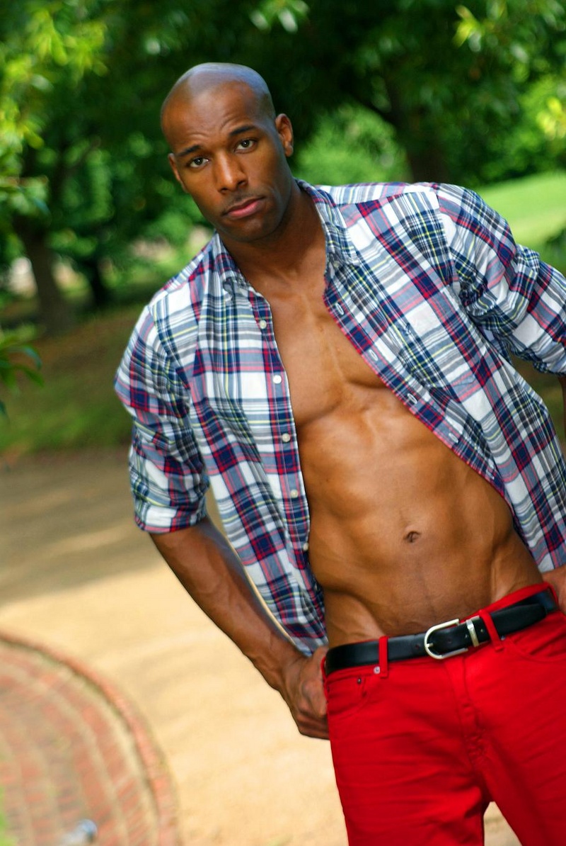 Male model photo shoot of CoD Photography and TJ Pettaway