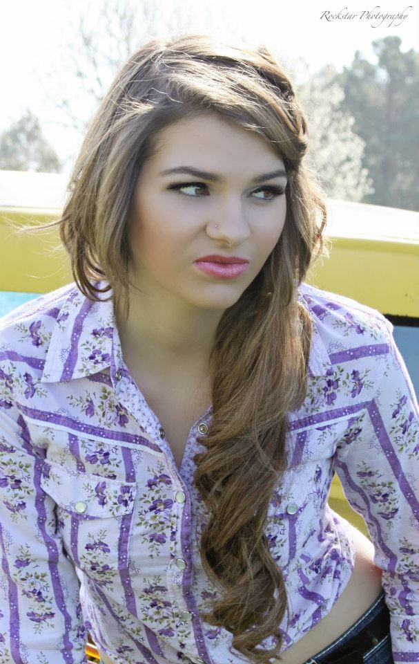 Female model photo shoot of Sierra N Edwards  in Sebastopol, Ver Ni Rd 95472