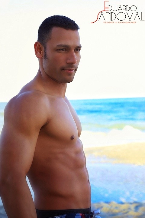 Male model photo shoot of Eduardo Sandoval