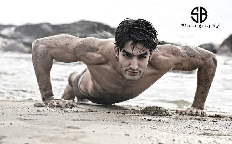 Male model photo shoot of Soumya B Fotography in Mumbai