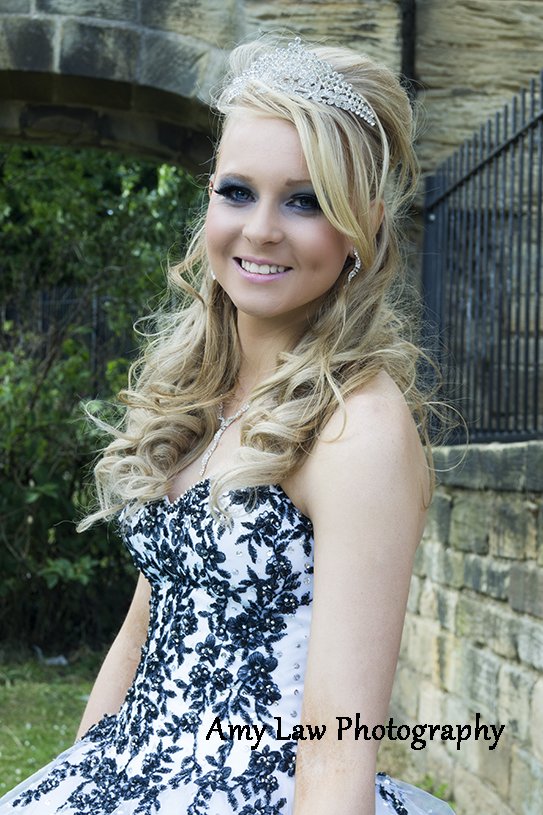 Female model photo shoot of Amy Law Photography in Barnsley