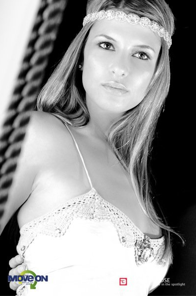 Female model photo shoot of Deana Nadezhdina