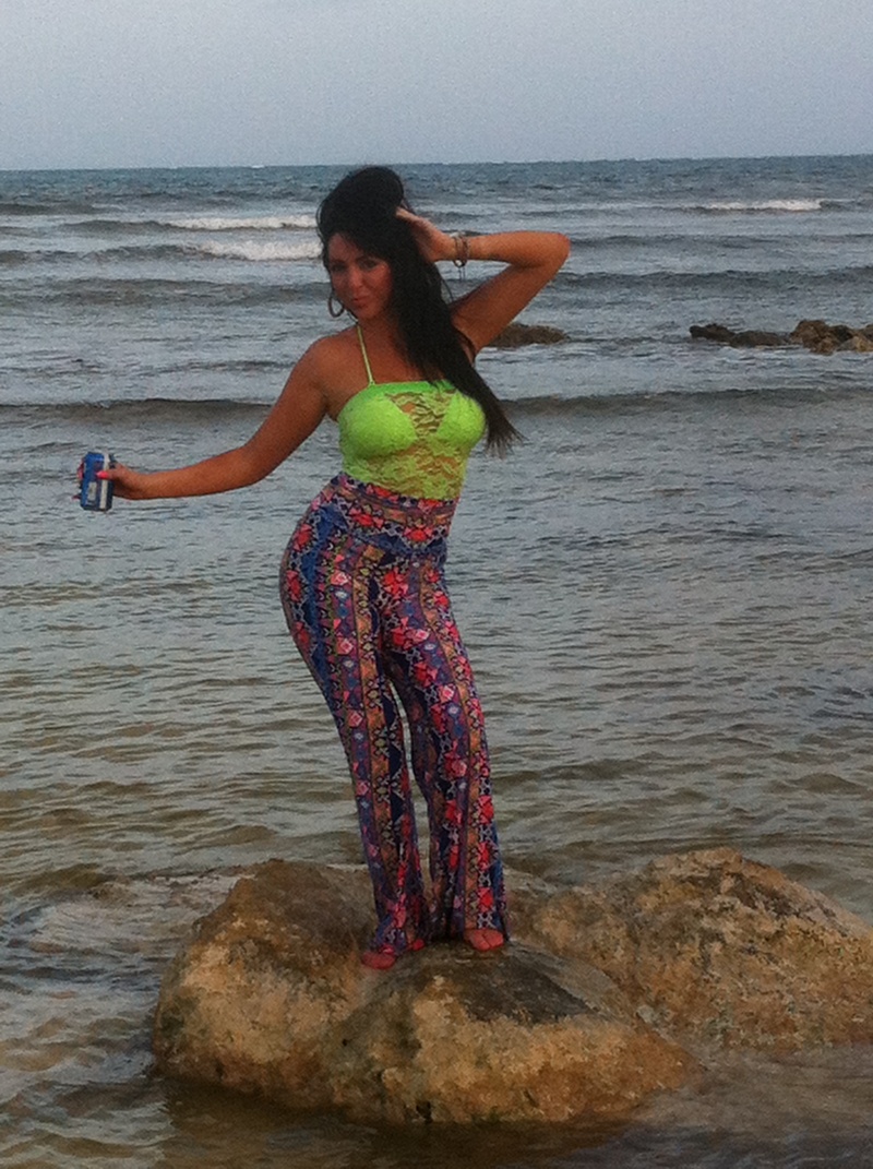 Female model photo shoot of DeLaina Ashley in Playa Del Carmen, MX