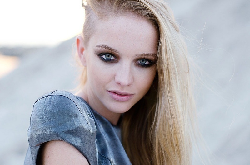 Female model photo shoot of Erin Maie in Perth, WA
