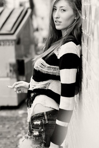 Female model photo shoot of Jessica Lytle 
