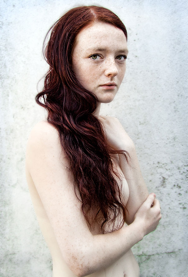 Female model photo shoot of dezstruction in uk