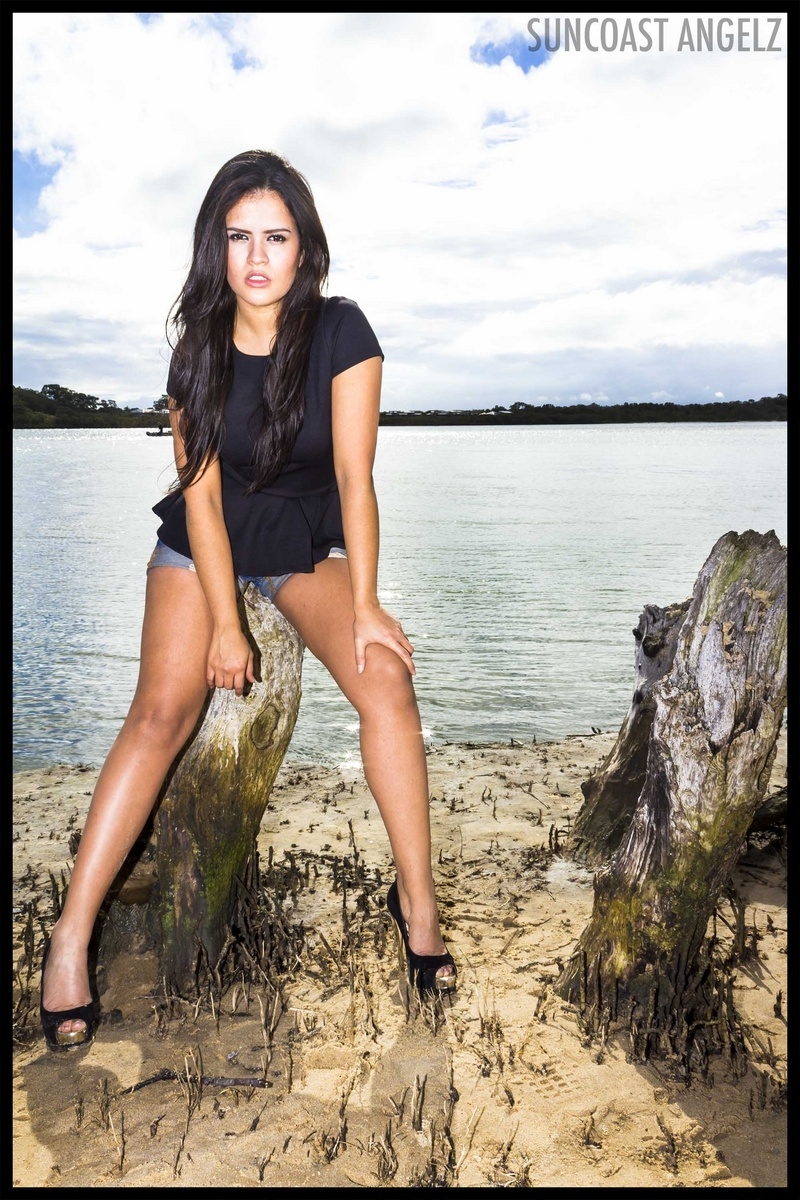 Female model photo shoot of Viviana Toro in sunshine coast