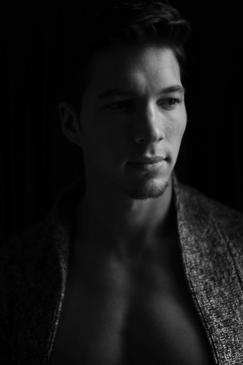 Male model photo shoot of Alexandre CUKOVIC in Paris
