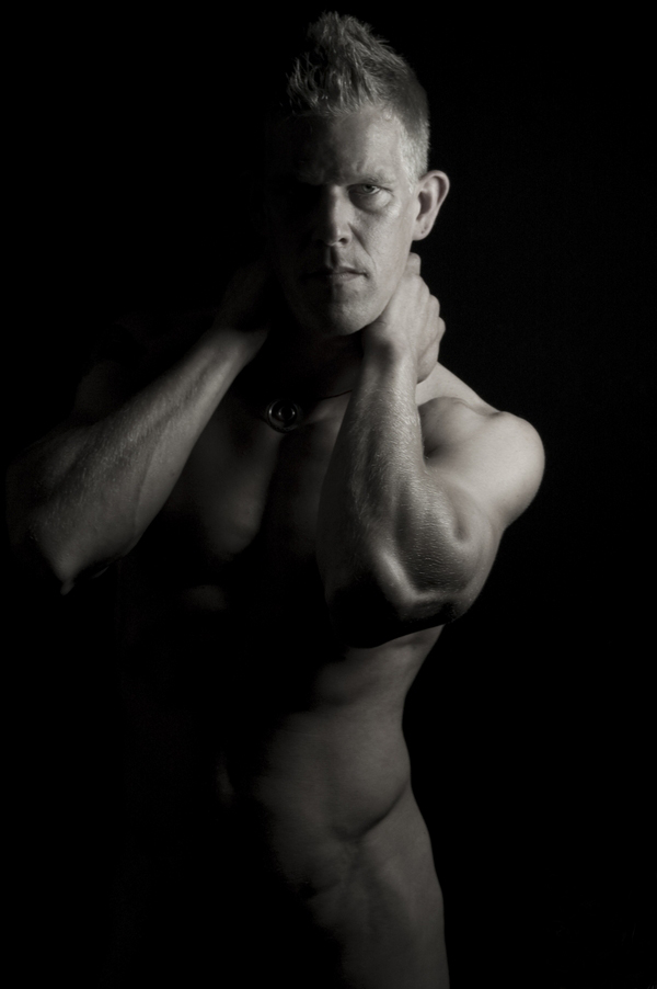 Male model photo shoot of licht-haut-schatten