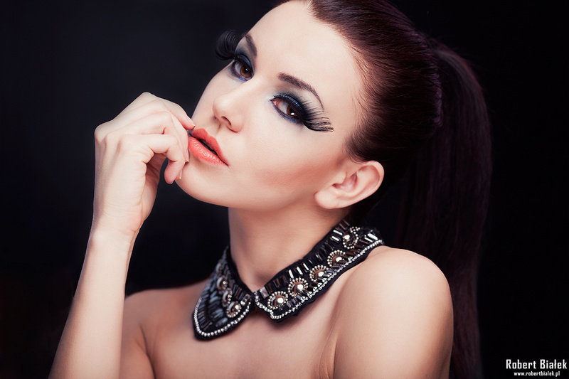 Female model photo shoot of Magda_Jedrzejewska