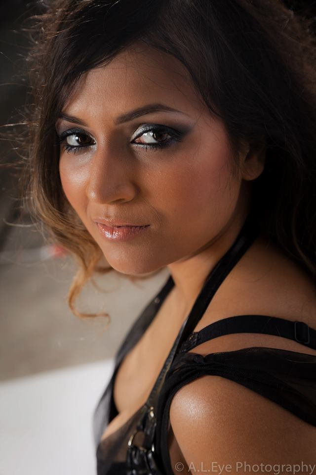 Female model photo shoot of Neha 