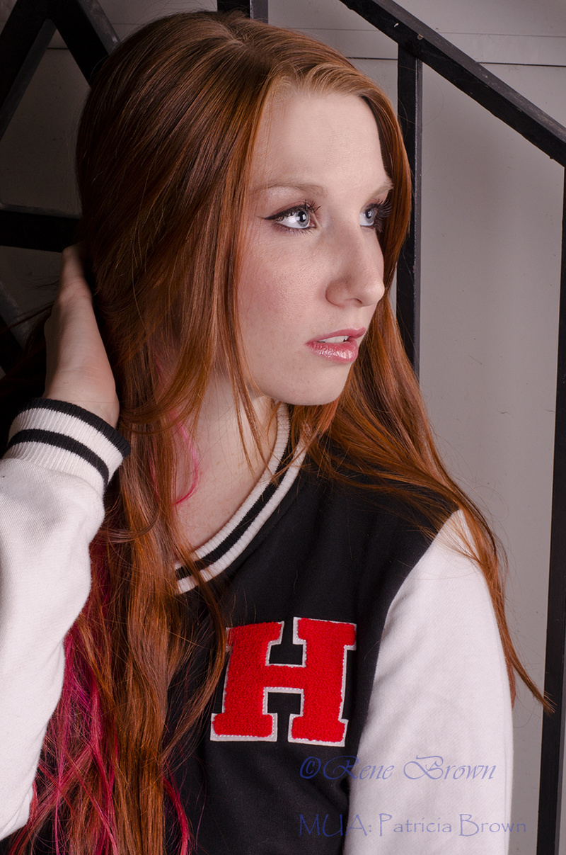 Female model photo shoot of Jessica Stieglitz