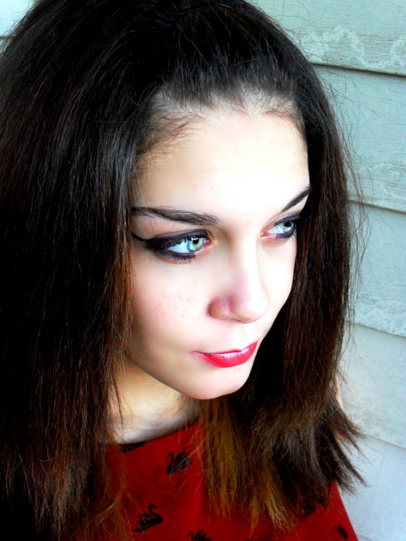 Female model photo shoot of Alicia Bankston