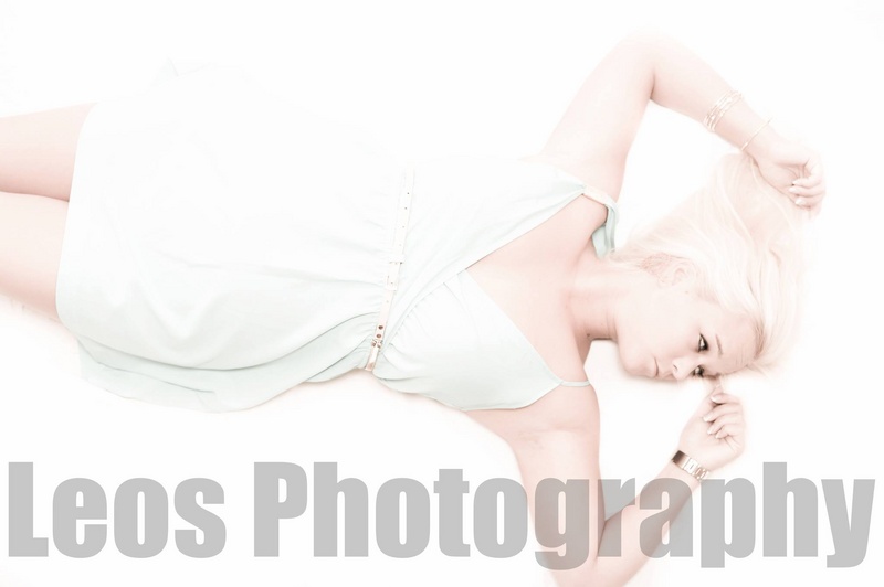 Female model photo shoot of Jenn Lynn xo