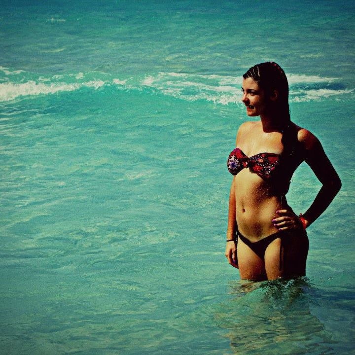 Female model photo shoot of CynthiaRoset in Veradero Cuba