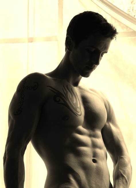 Male model photo shoot of David Livestrong