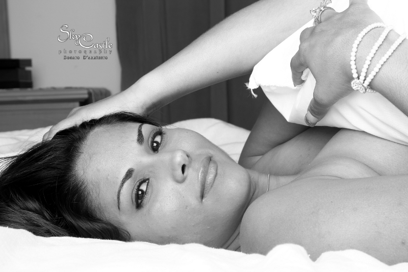 Female model photo shoot of TU NENA CHULA by Sky Castle Photography