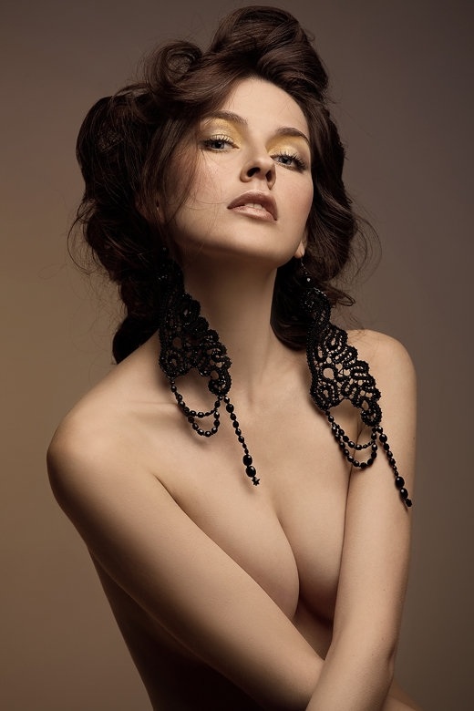 Female model photo shoot of MichellerosaRodriguez 