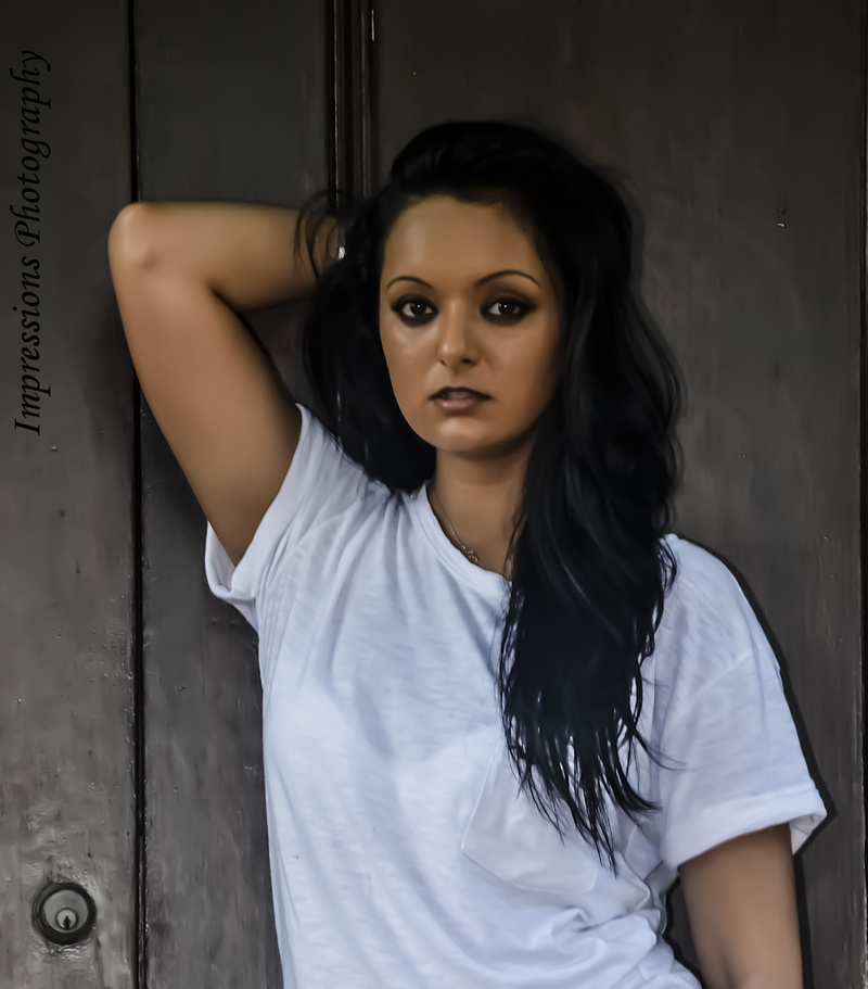 Female model photo shoot of Truth Pinkston in Chippokes Plantation, Surry VA