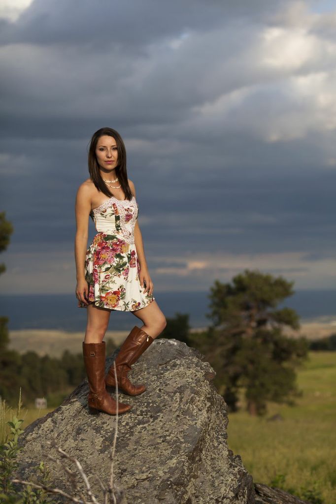 Female model photo shoot of Lindsay Michelle Reed by jbbvbdvbsdbio in Golden, CO
