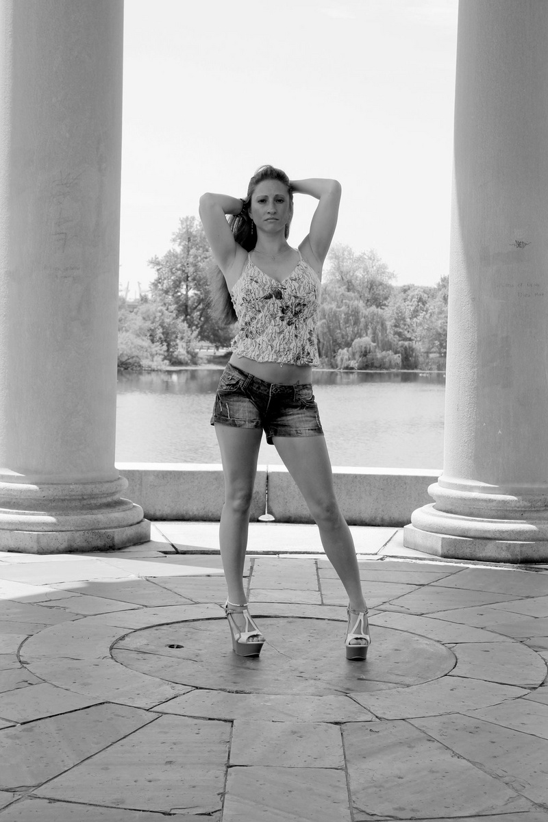 Female model photo shoot of Tara Tolentino