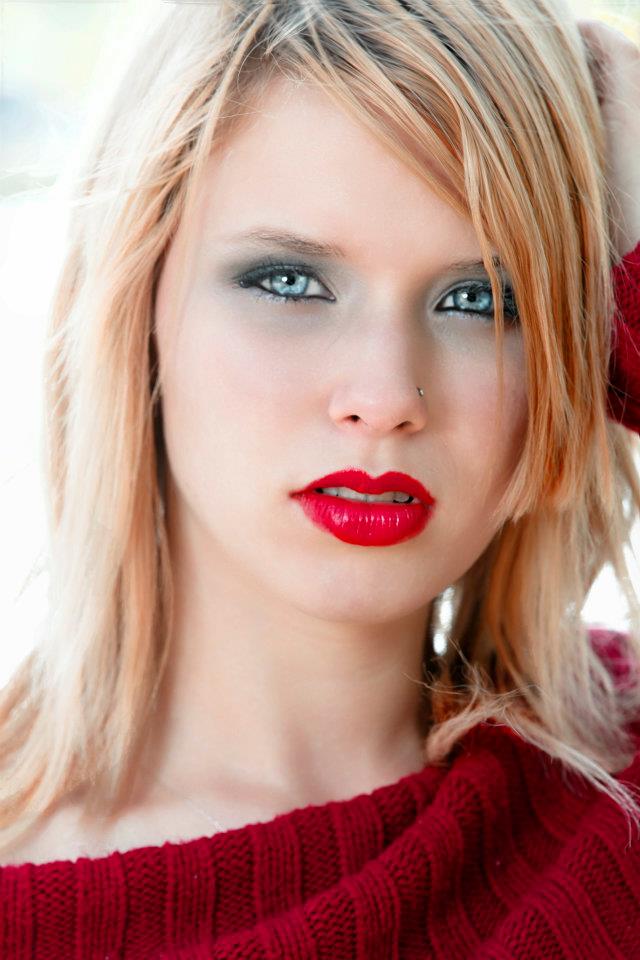 Female model photo shoot of Samantha Masterson