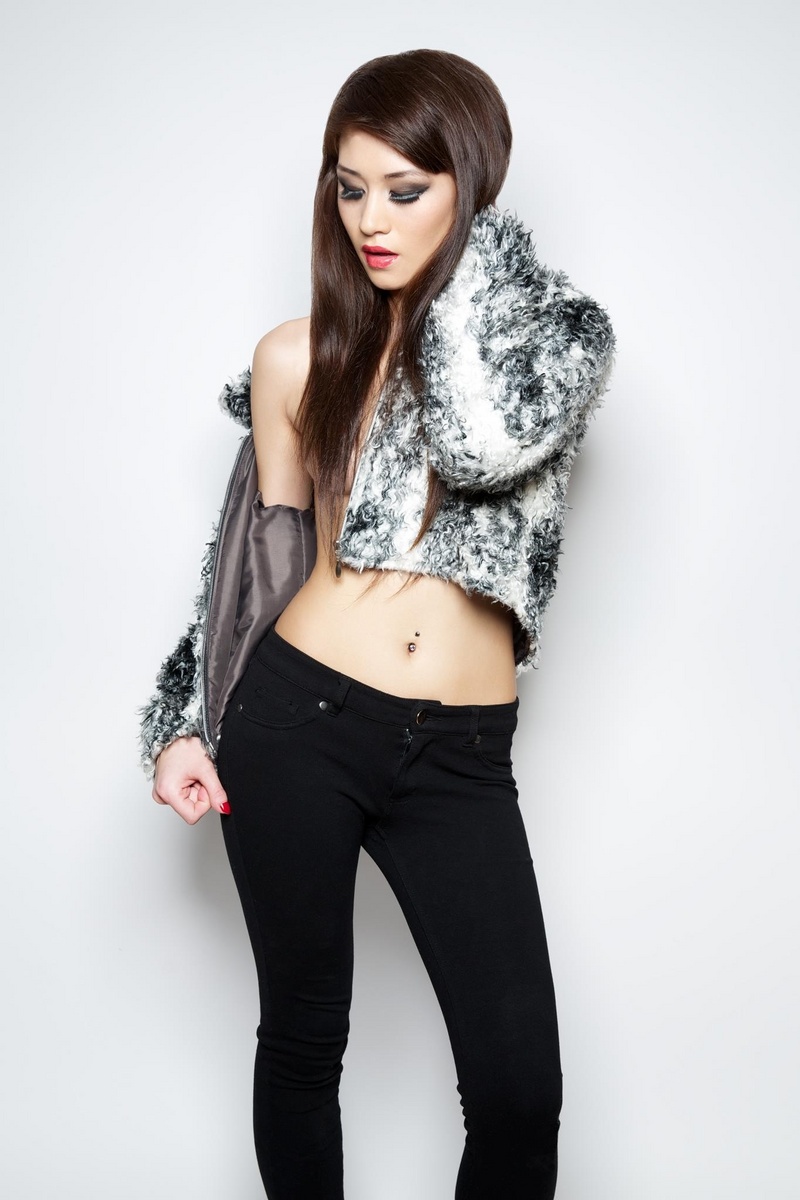 Female model photo shoot of Jadyn Veronika