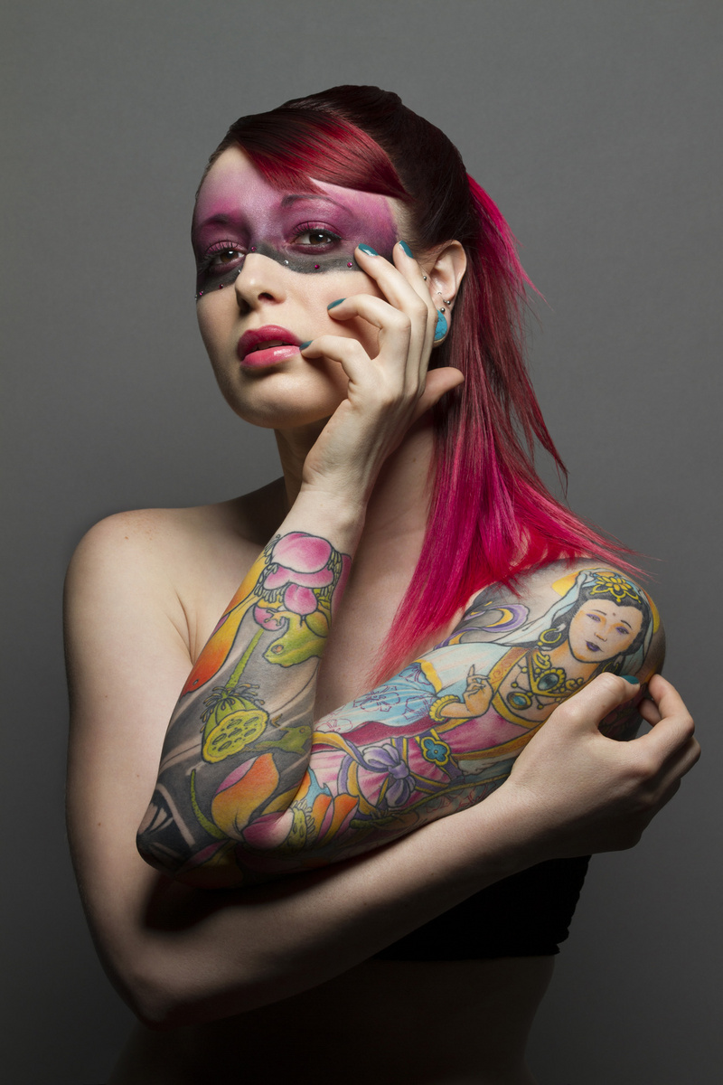 Female model photo shoot of Marta Hivic by Ekaw